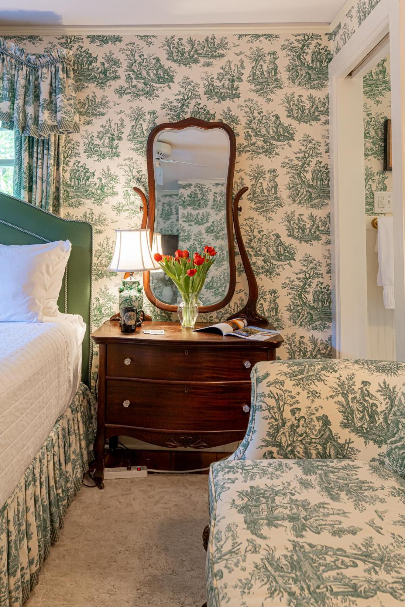 Pinecrest Bed & Breakfast Asheville Exterior foto
